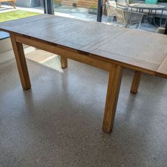 Solid Oak Dining Table - Extendable