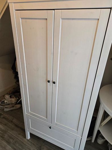 Children's Wardrobe