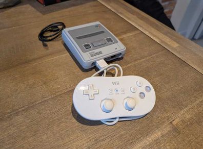 Modded SNES Mini - Upgraded With Wii Classic Controller and Modded with 600 extra games - #455