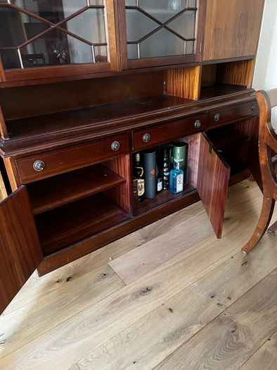 Bespoke solid wood Higginbotham Fairview Dining set