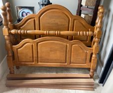 Very Sturdy & Solid 4Ft 6 Double Bed Frame - Can Deliver