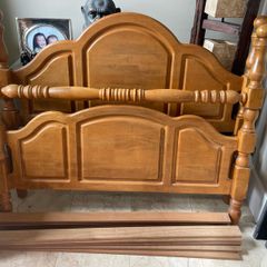 Very Sturdy & Solid 4Ft 6 Double Bed Frame - Can Deliver
