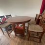 Extendable table and 4 chairs Image 2