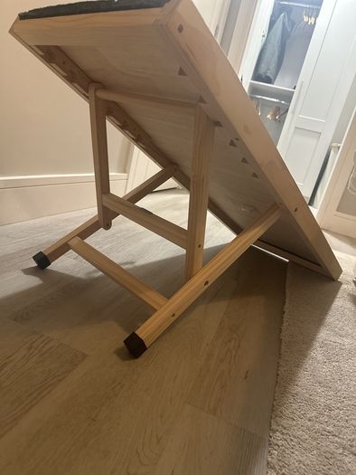 Adjustable Wooden dog ramp 120cm long - 6 levels