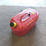 2 gallon steel petrol can Image 4