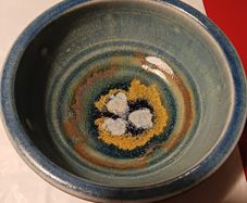 Studio pottery sugar bowl & 1pt.jug from Desert Serges Pottery, West Cork