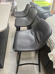 Free Kitchen island bar stools