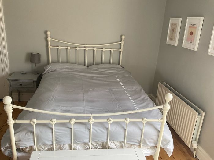 Laura Ashley Double Bed 4ft 6 Cream Ivory Design