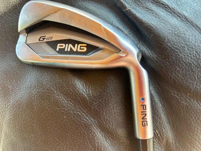 Ping G425 irons Right handed