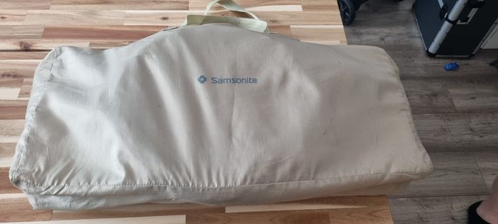 samsonite popup bubble cot