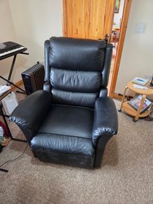 (Electric) Nevada Riser Recliner