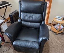 (Electric) Nevada Riser Recliner