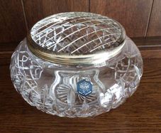 Large Stuart Crystal Rose / Posy Bowl