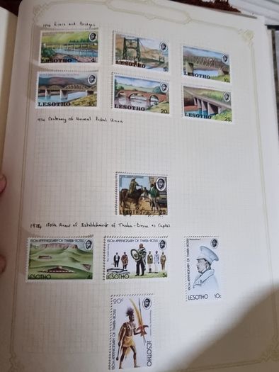 Stamp album 153 Botswana, Lesotho
