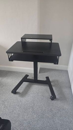 Standing Desk - Space Saving