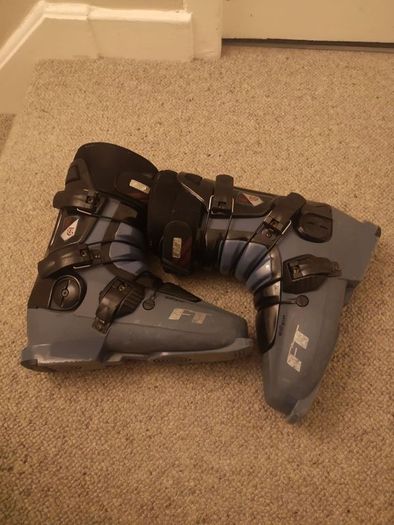 Full Tilt Ski Boots Size UK 11/11.5