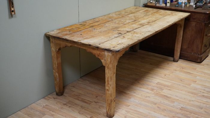 Antique Pine Country Farmhouse Table