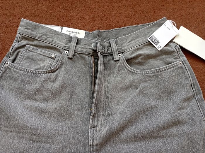 Jeans trousers