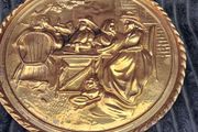 2 Vintage Brass Wall Plaque/plates