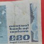 Irish 1981 "YEATS" Twenty pound note in .Fine condition Image 6