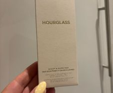 Hourglass lip set