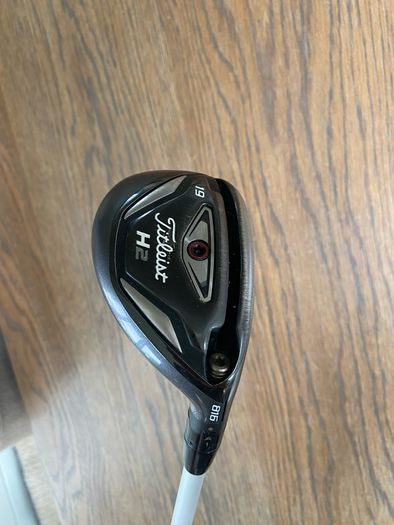 Titleist 816 H2 Hybrid (19 degree) with Tour Spec shaft
