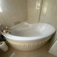 Corner Bath
