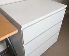 chest of drawers