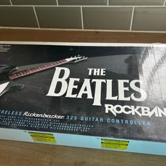 Nintendo Wii Beatles Guitar and Gsme