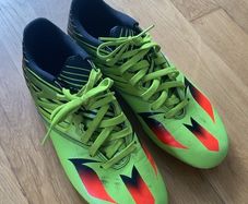 Adidas Messi football boots