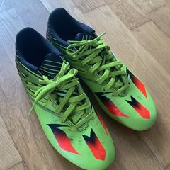 Adidas Messi football boots