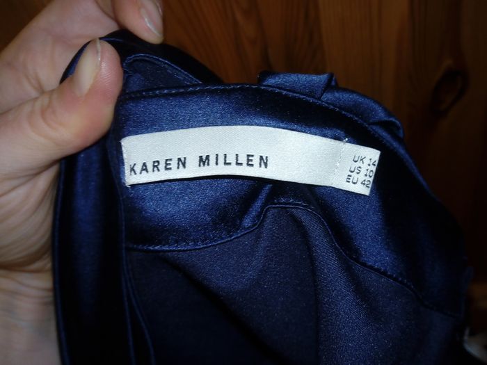 Dresses excellent condition