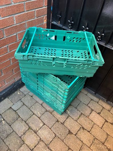 10 Stacking Crates.