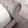 King size bed Image 3