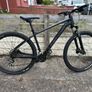 Cube bike needs a little heart: 29 inc wheels frame size L Image 2