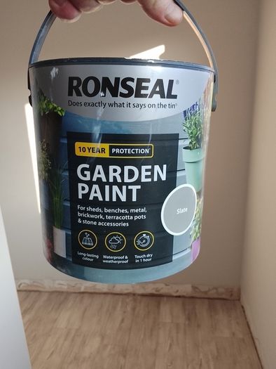 Ronseal garden paint
