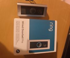Ring Wired Video Doorbell Pro 2+ Ring Chime V2 white