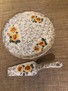 cake plate and knife