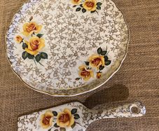 cake plate and knife