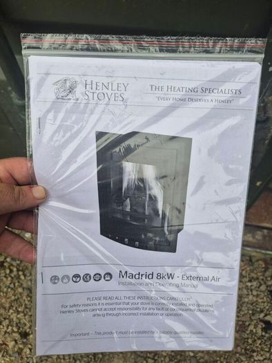 Henley stove