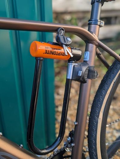2022 Orbea Terra H40 Gravel Bike (Size M)