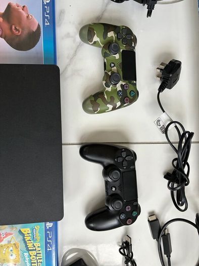 PS4 500GB console bundle