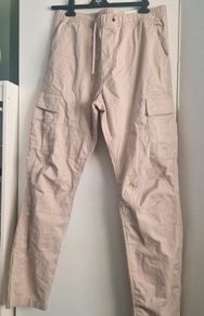 Mens beige combats