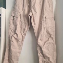 Mens beige combats