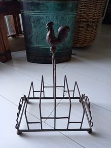Antique magazine rack