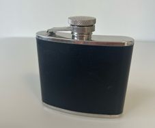 Peterson of Dublin Black Leather Hip Flask (Model 407) - Exterior Excellent / Interior Needs TLC