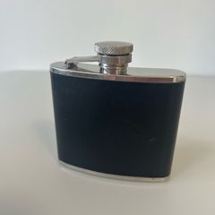 Peterson of Dublin Black Leather Hip Flask (Model 407) - Exterior Excellent / Interior Needs TLC