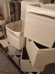 24 Ikea Drona kallax cube storage boxes in white/creamStorage