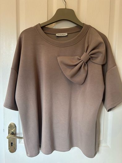 Ladies Bow Shoulder Taupe Top F/S