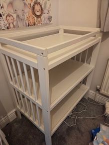 Changing table